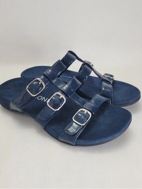 Vionic Misa  3 strap size 6
Navy Patent Leather Slip On Sandals